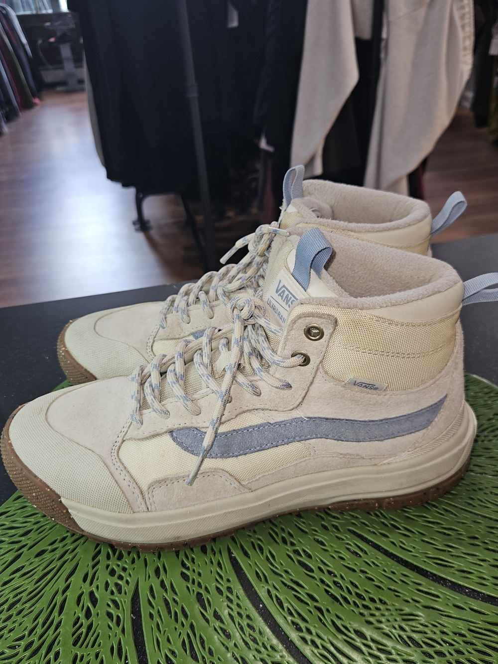 Vans Ultrarange Hiking Boots